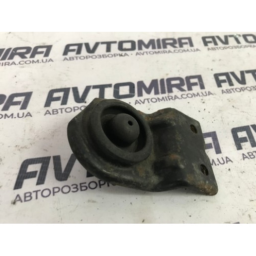 Кронштейн кріплення радіатора лівий Hyundai i30 1.6 CRDI 2007-2012 253332L100